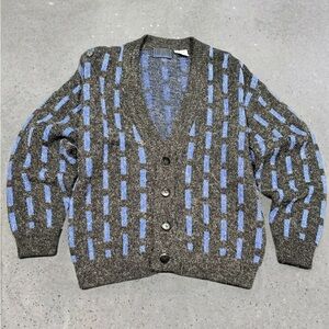 Bluebeards Chunky Button-Front Gray Geometric Cardigan with Blue Stripe Pattern